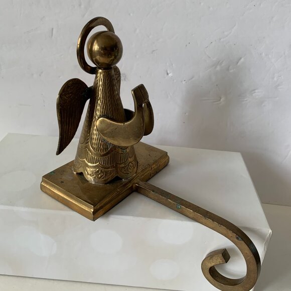 Vintage Brass 3D ANGEL Stocking Holder Mantel Hanger Long Arm India - Picture 5 of 10